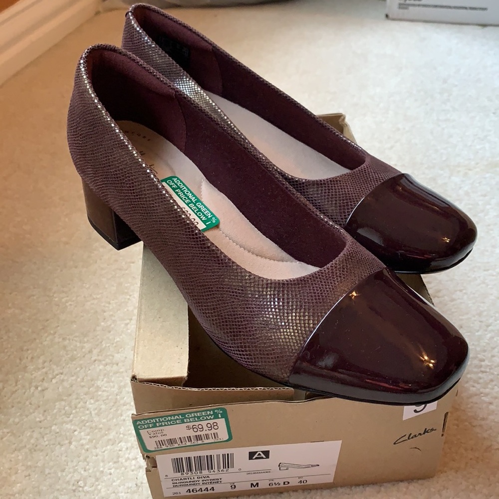 Women’s Clark’s Chartli Diva Pumps size 9